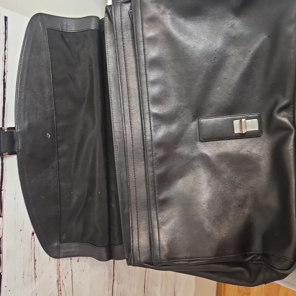 Coach Vintage Black Leather Brifcase - Picture 11 of 16